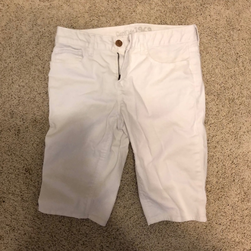 White Bermuda shorts